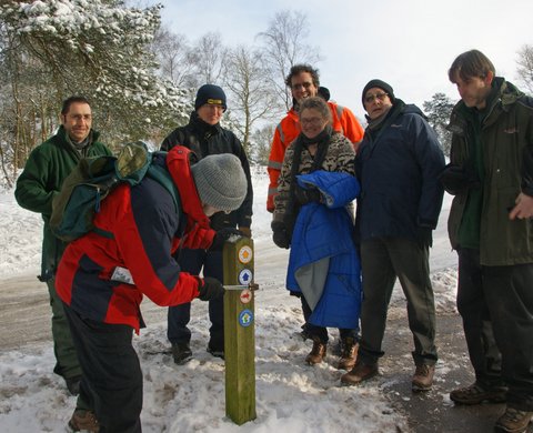 Installing Waymarkers 31/01/2013